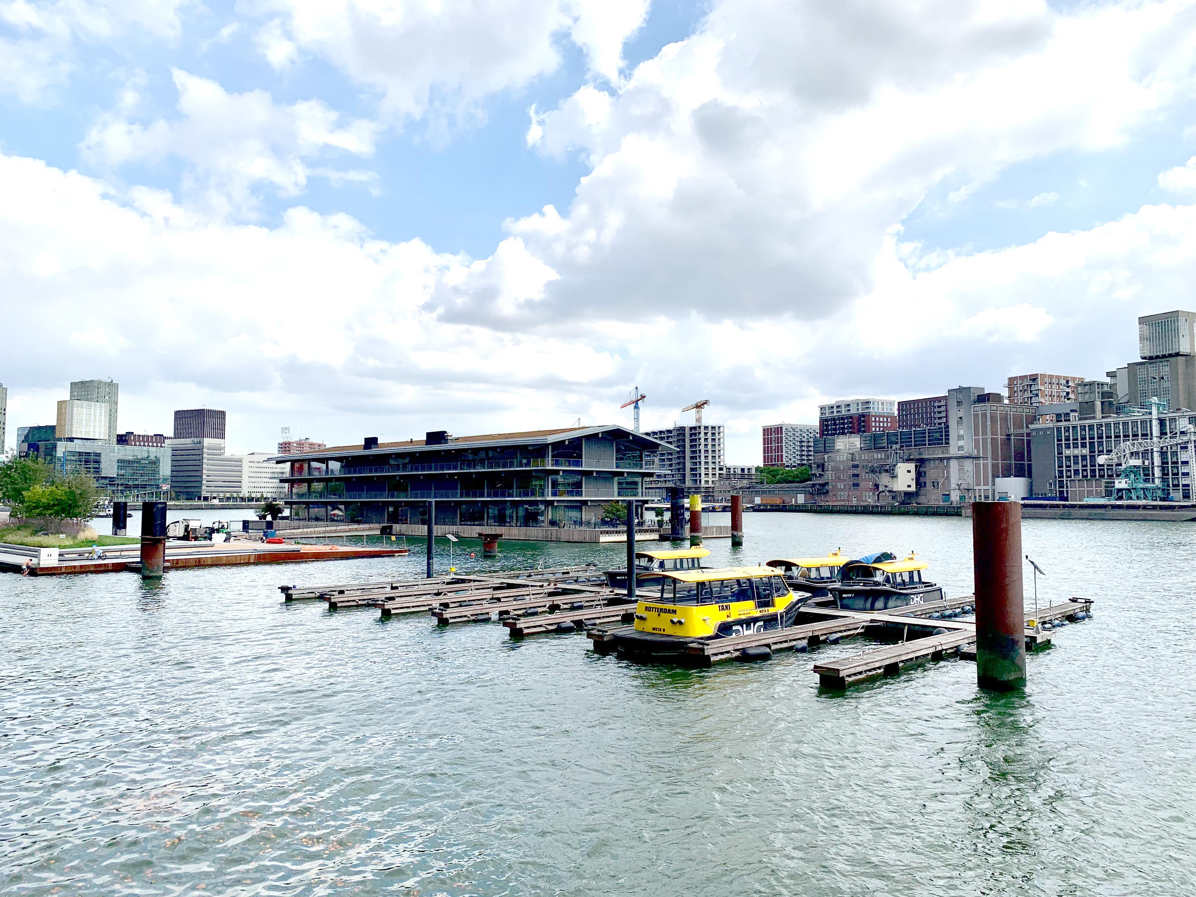Guiding Architects, tour: De puertos a rascacielos (Fig. 2)