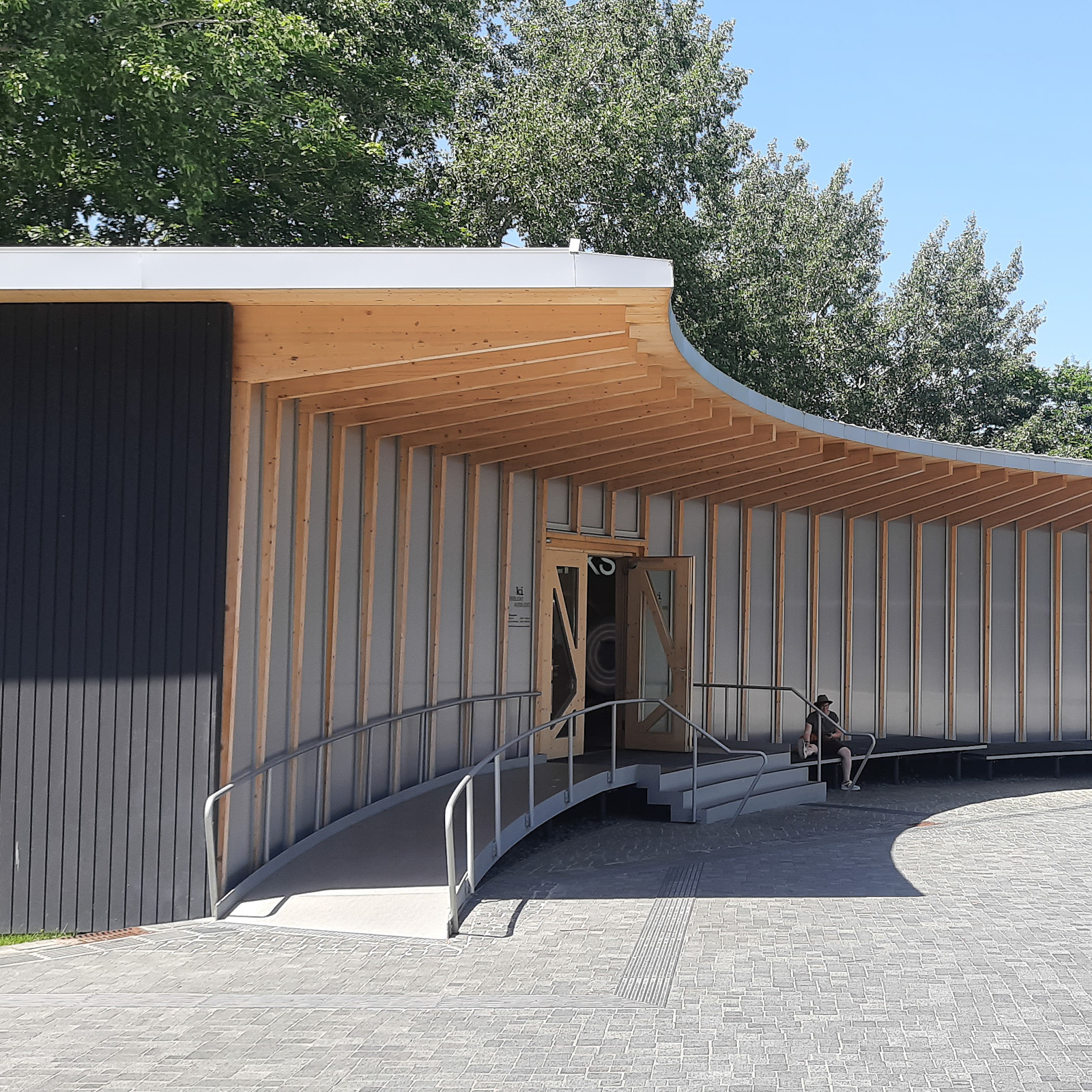 Guiding Architects, tour: Heilbronn Education Campus (Fig. 4)