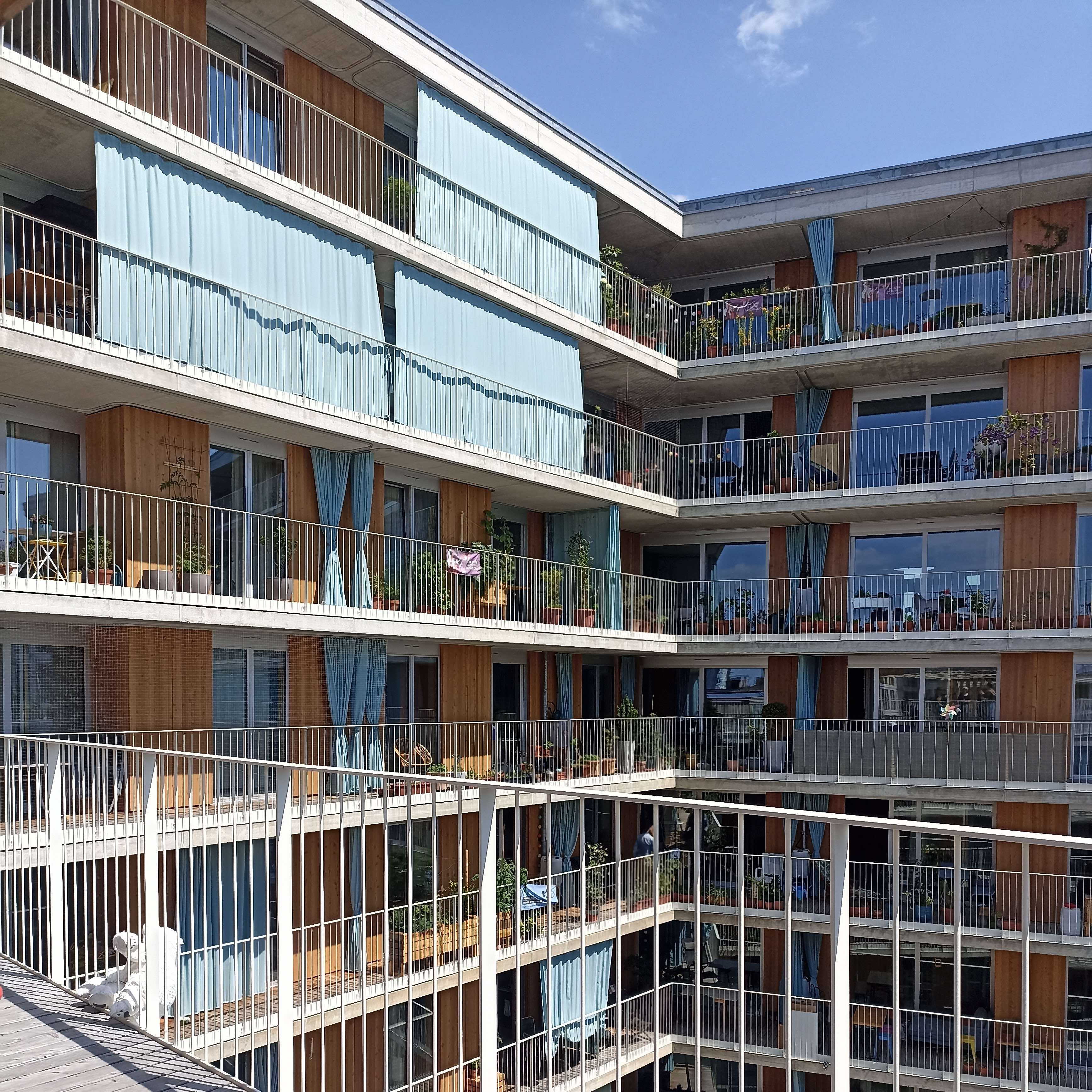 Guiding Architects, tour: Lausanne 