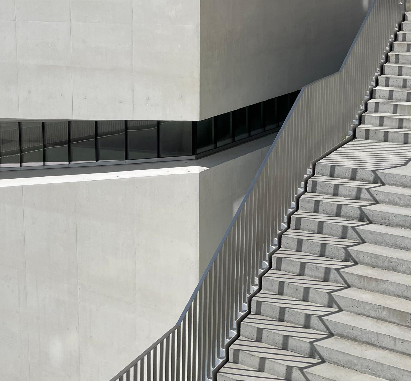 Guiding Architects, tour: Plateforme 10 and City Centre (Fig. 2)