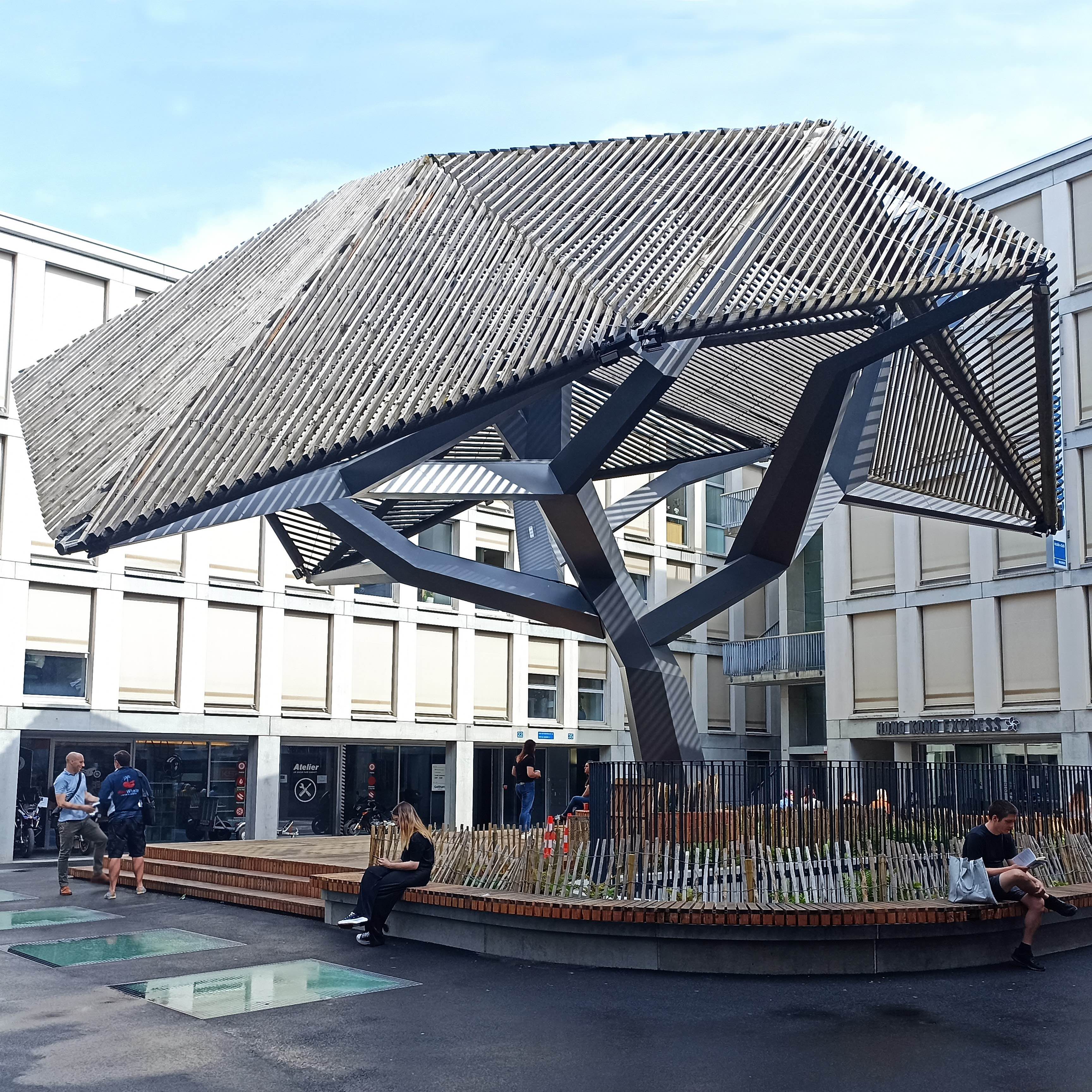 Guiding Architects, tour: Plateforme 10 and City Centre (Fig. 4)