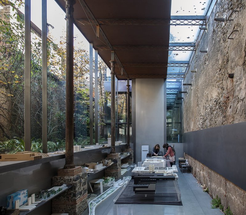 Guiding Architects, tour: RCR Arquitectes (Fig. 2)