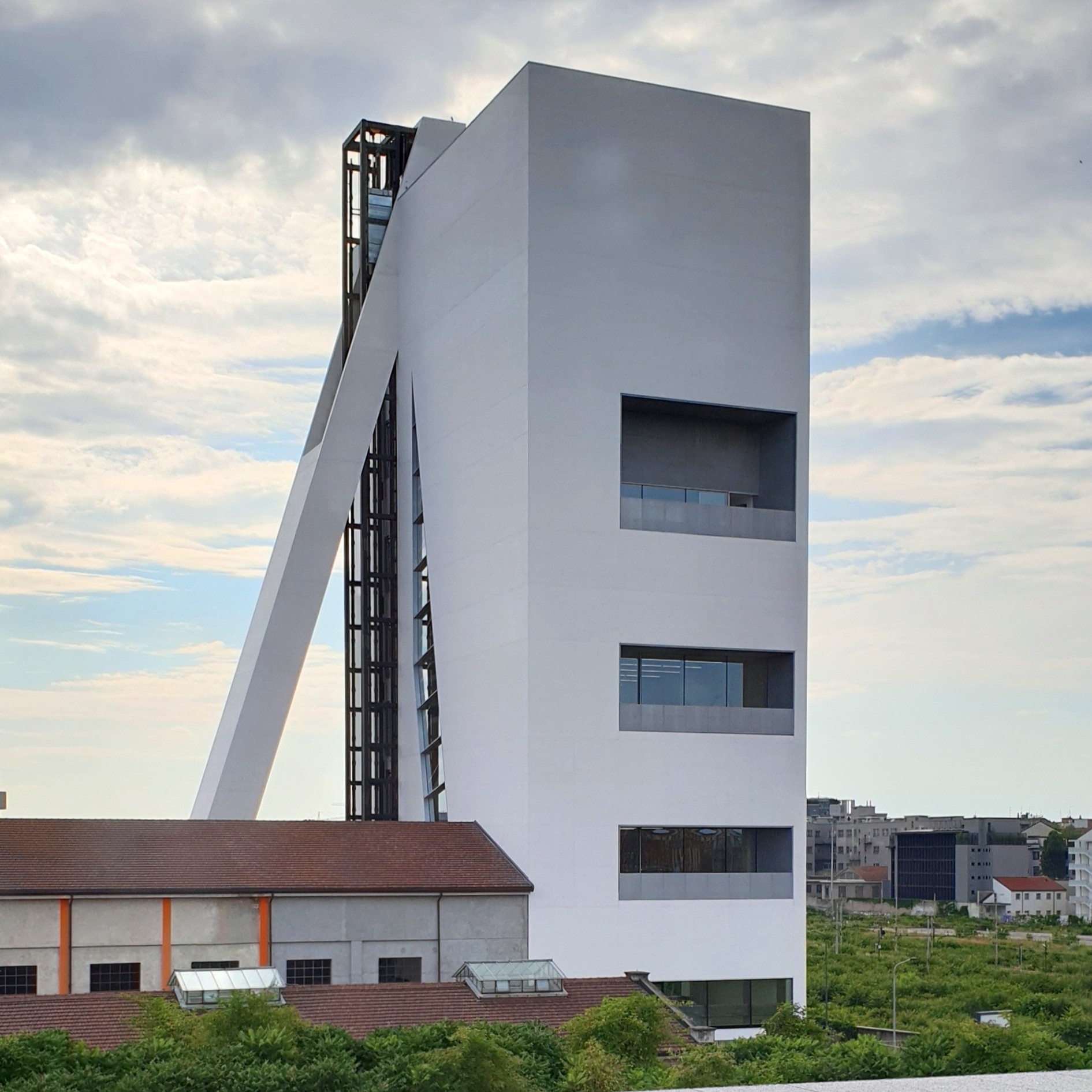 Guiding Architects, tour: Southern Milan: Design, Culture, and Urban Transformation (Fig. 4)