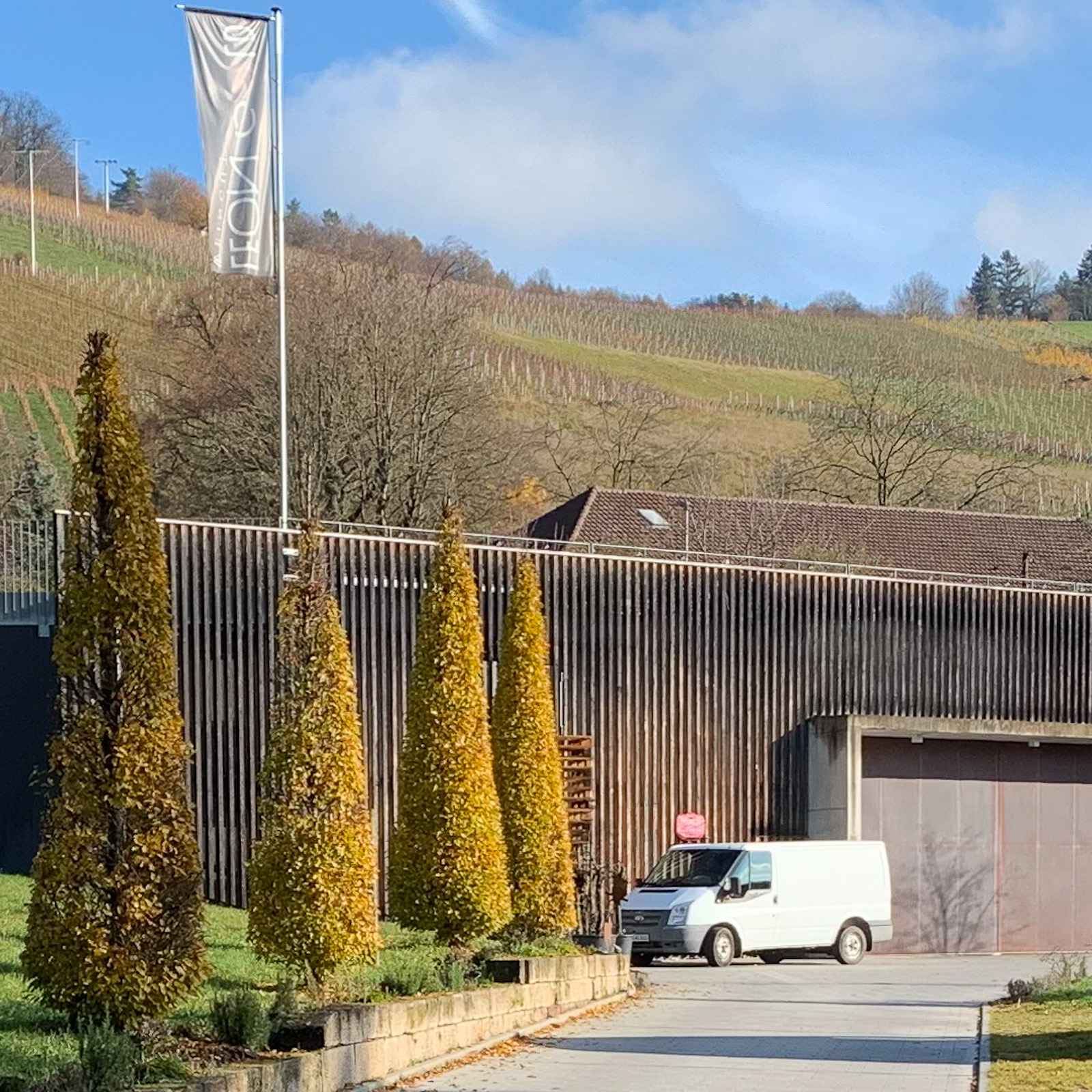 Guiding Architects, tour: Wine and Architecture (Fig. 6)
