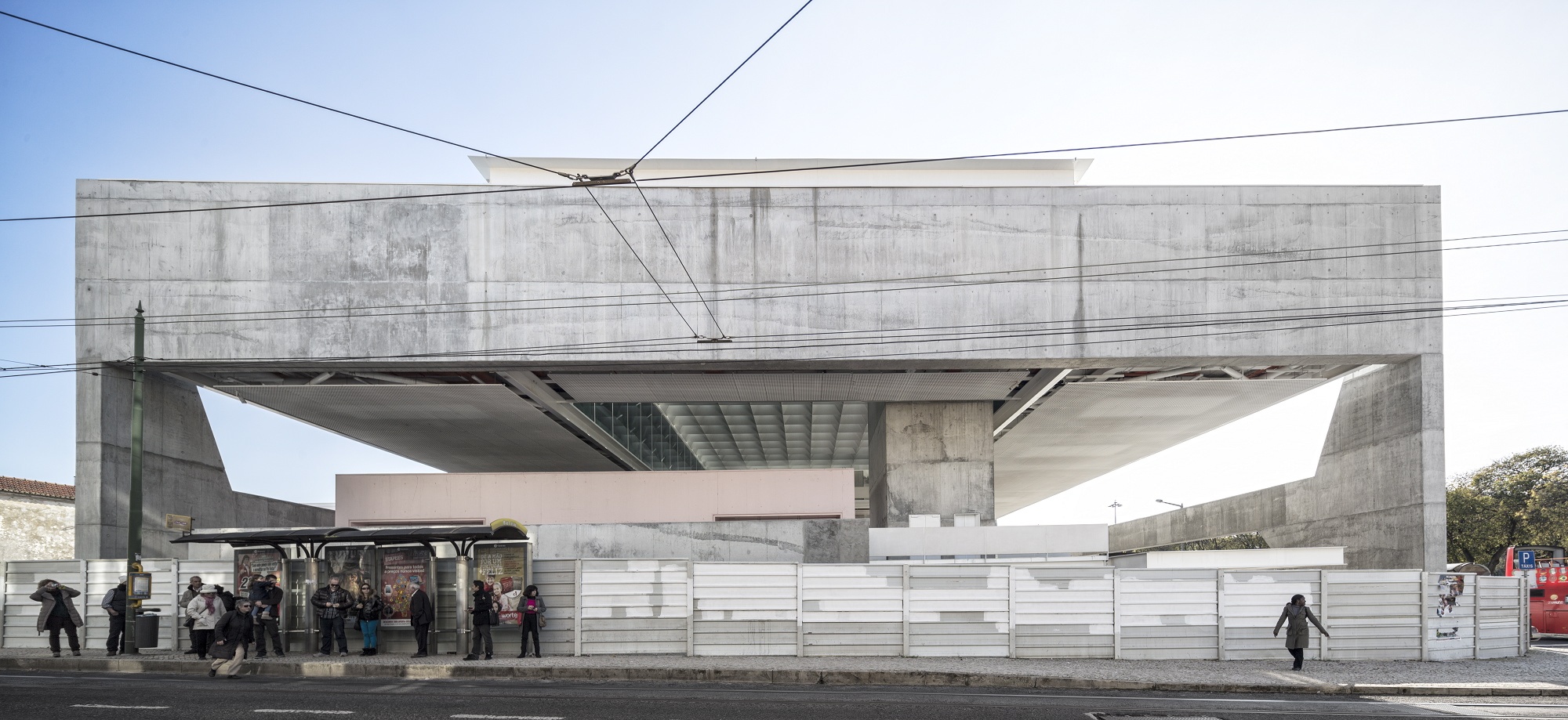 Bus Museum Paulo Mendes da Rocha