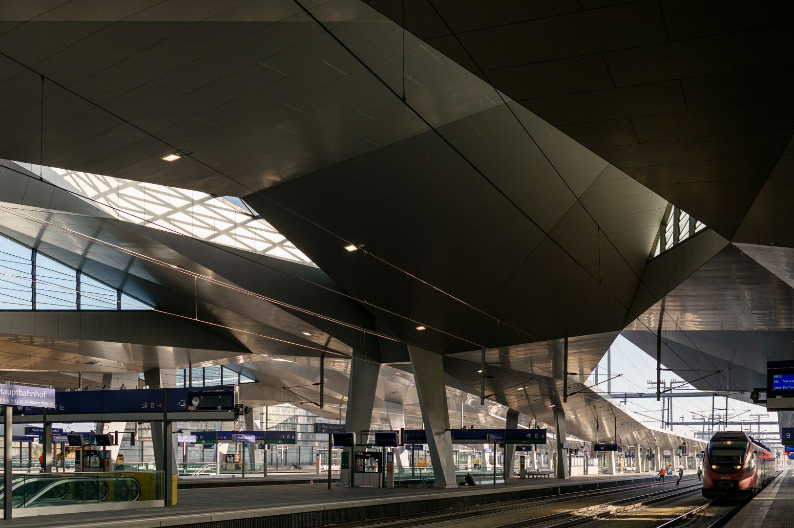 Hauptbahnhof by Hotz/Hoffmann and Wimmer, Foto: © Michael Nagl.