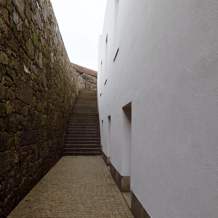 Guiding Architects | Oporto | Abade Pedrosa Museum