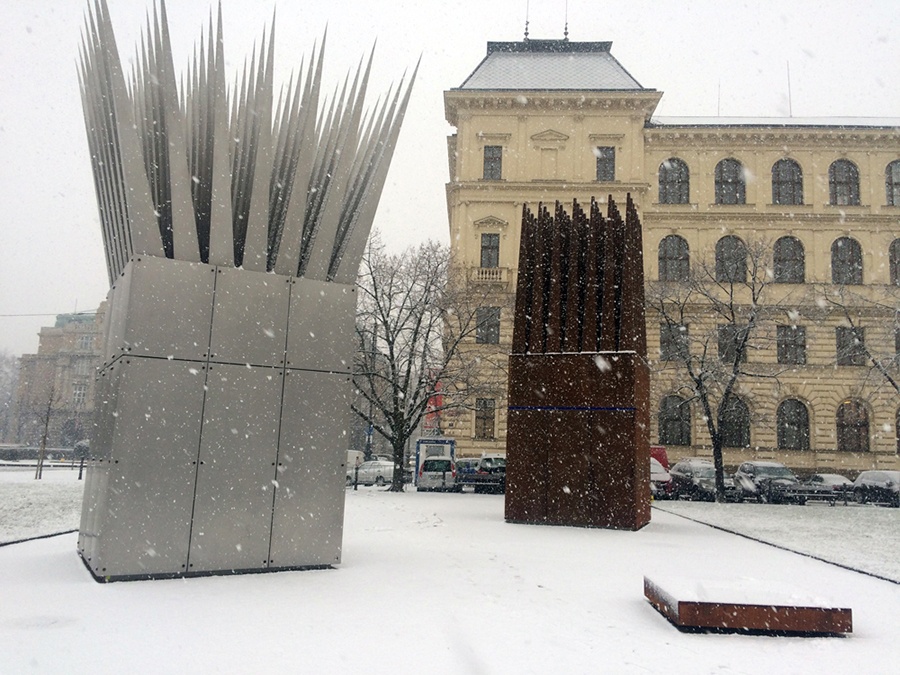 Guiding Architects | Jan Palach memorial - Prague