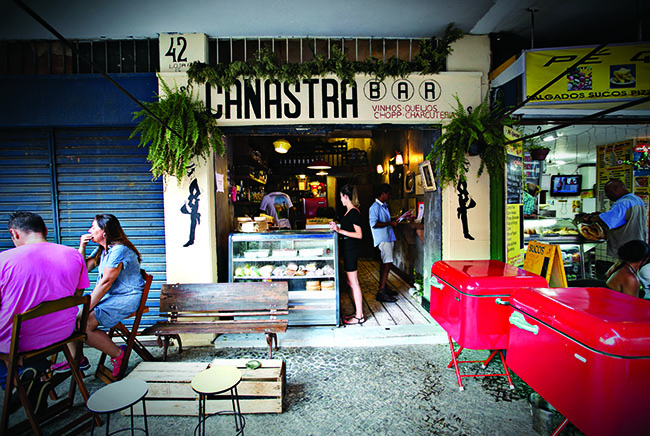 Canastra Bar, famous for its oyster on Tuesdays, in Ipanema, Rio de Janeiro.