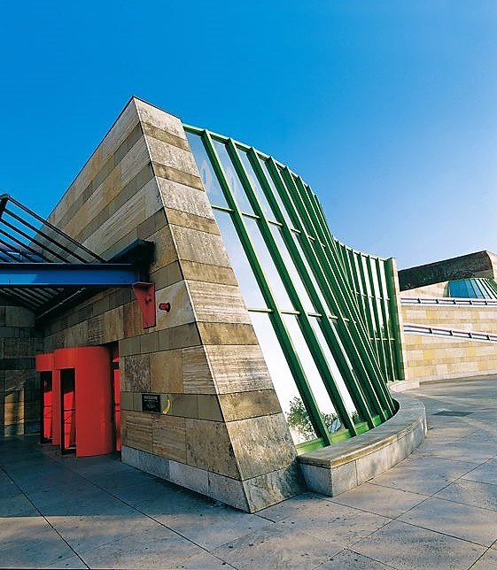 Staatsgalerie’s building.