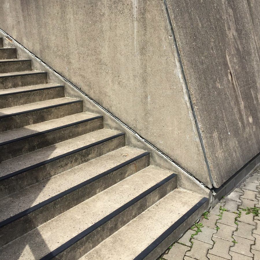 Mouse Bunker’s stairs with oblique walls by the steps, Copyright. Thomas M. Krüger.