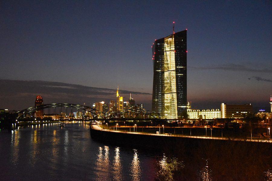 The new ECB premises in front of the Frankfurt skyline. Copyright: Andrea Schwappach for ga frankfurt.