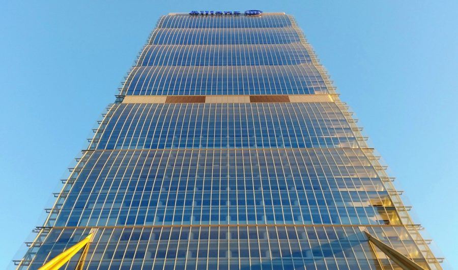 The Allianz tower, designed by Arata Isozaki. Copyright: Massimo Tiano.