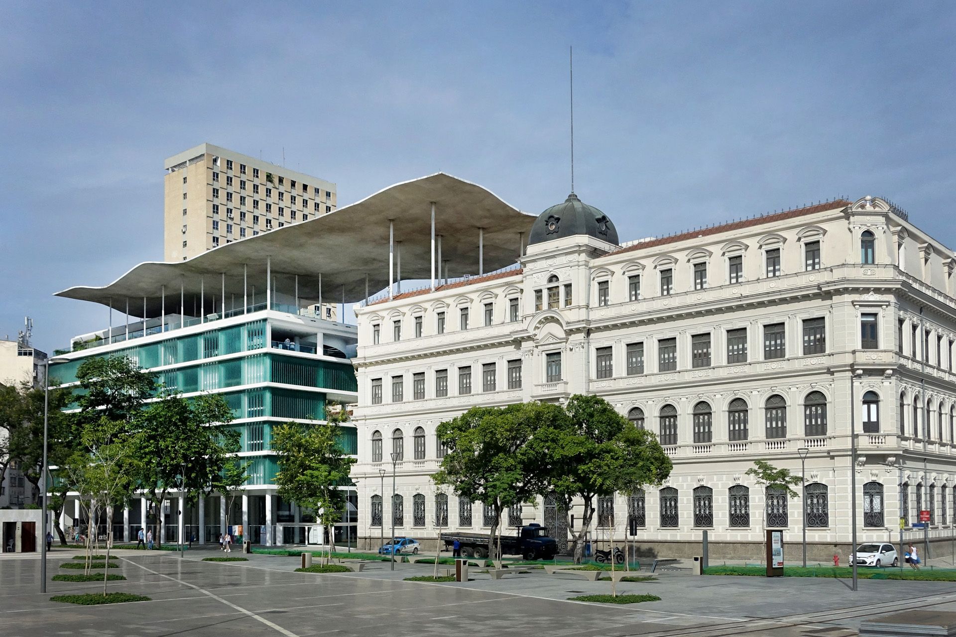 Rio de Janeiro Museum of Art Square - Guiding Architects