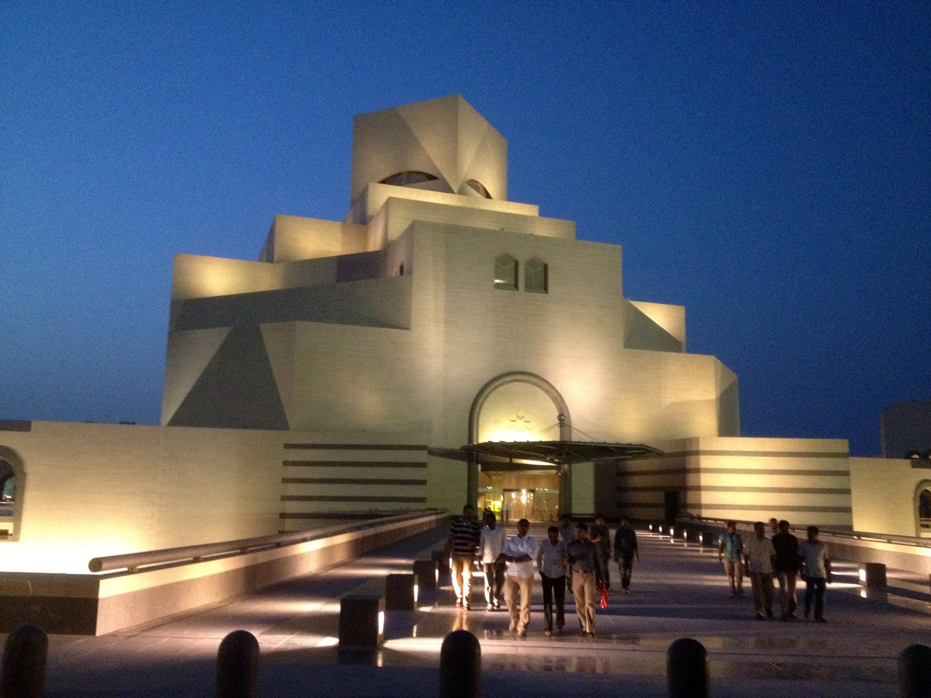 Bridge connection to MIA Museum Of Islamic Art, Doha/Qatar. Photo by: ©GA Qatar