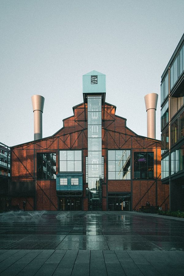 The revitalized Elektrownia Powiśle power station. 