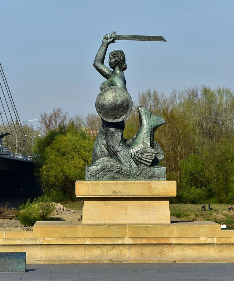 The statue of the Warsaw Mermaid. - Unten an der Weichsel 