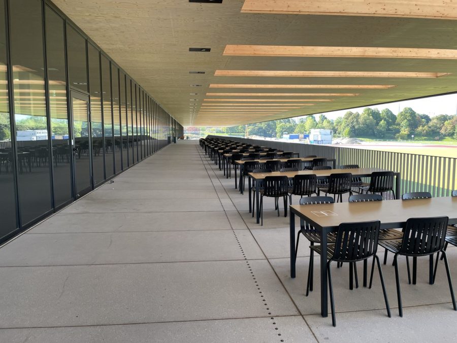 TUM Campus at the Olympic Park Outdoor terrace. Photo by: @ga-munich - parc olympique de Munich