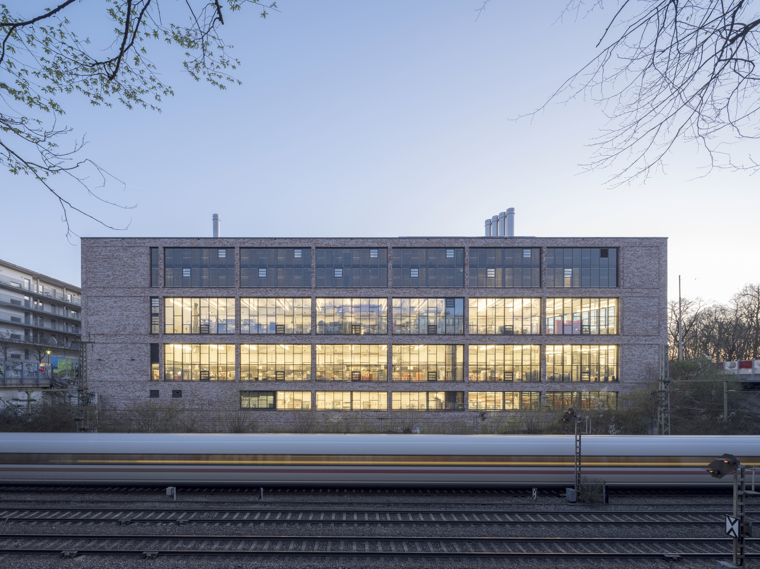 Rischart Headquarters in Munich_South-West View. ©Stefan Müller-Naumann