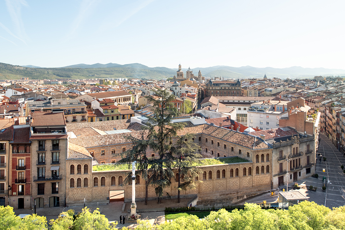 Rehabilitation of the Salesas Convent view on the entire complex with entry situation. ©Ana Matos